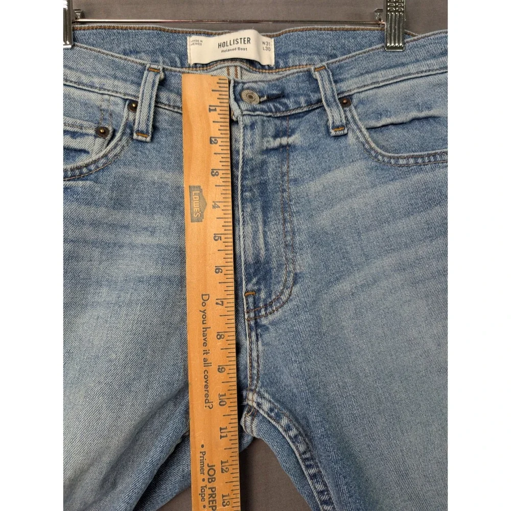 Hollister Relaxed Boot Cut Jeans Mens 31x30 Blue Denim Medium Wash 331D2542